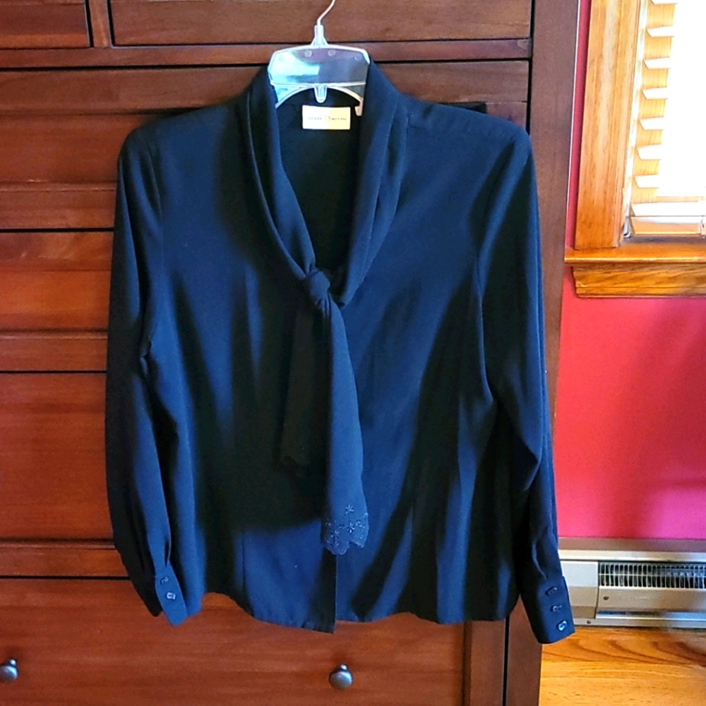 Womens Black Blouse